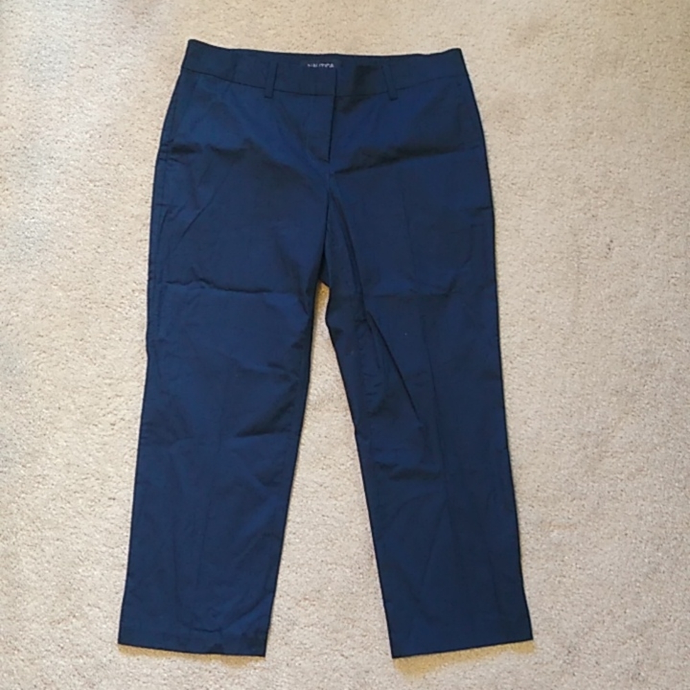 Nautica Women's Cropped Pants. Navy Blue. Size 8. NWT.